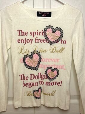 LIZ LISA Gyaru brand cream long sleeve graphic top 💗
